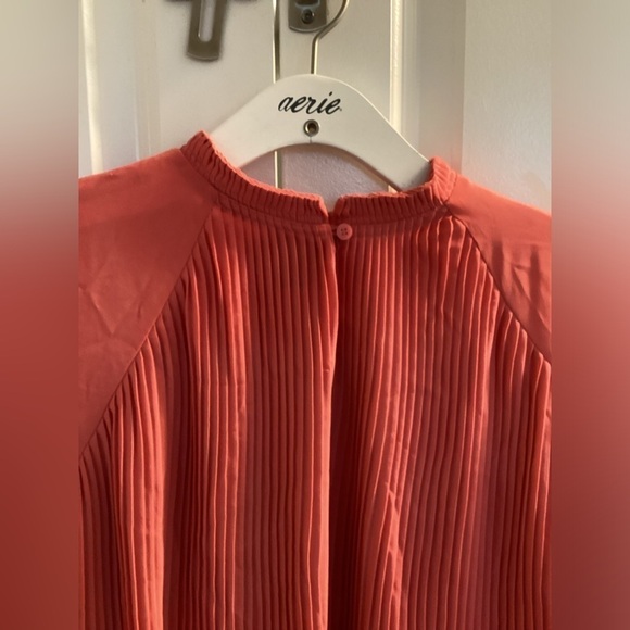 Halogen Pleated flowy long sleeve BLOUSE coral pink high neck top M - Picture 6 of 16